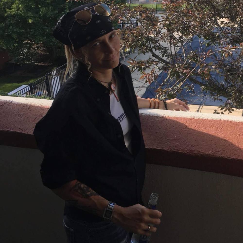 Meet your Posher, Nicole